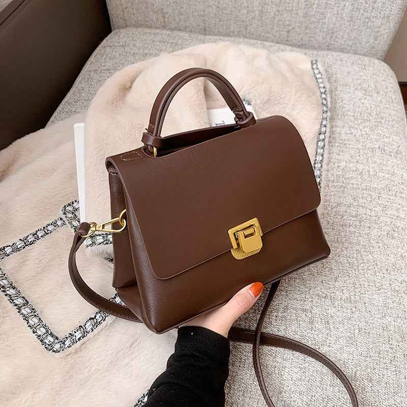Single shoulder crossbody handbag