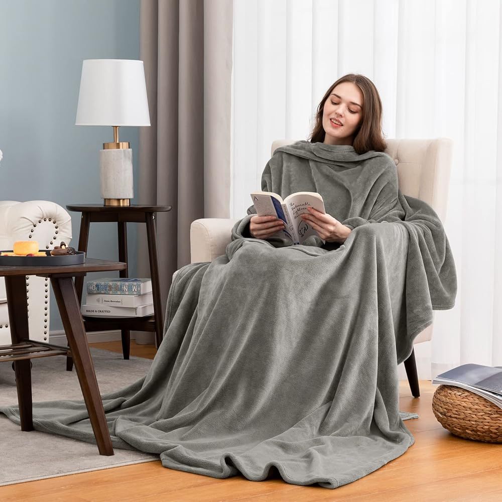 Ultimate Comfort Sherpa Hooded Blanket – Your Cozy Companion for Home Relaxation