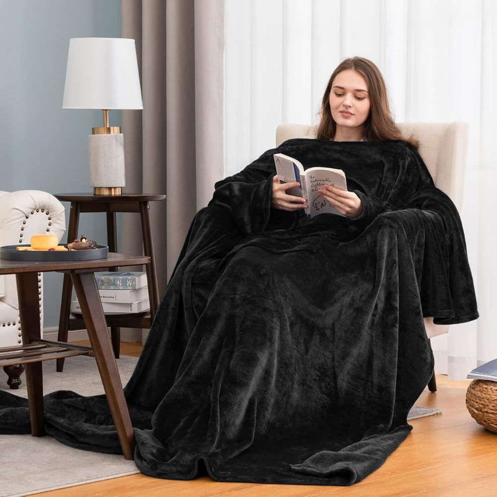 Ultimate Comfort Sherpa Hooded Blanket – Your Cozy Companion for Home Relaxation